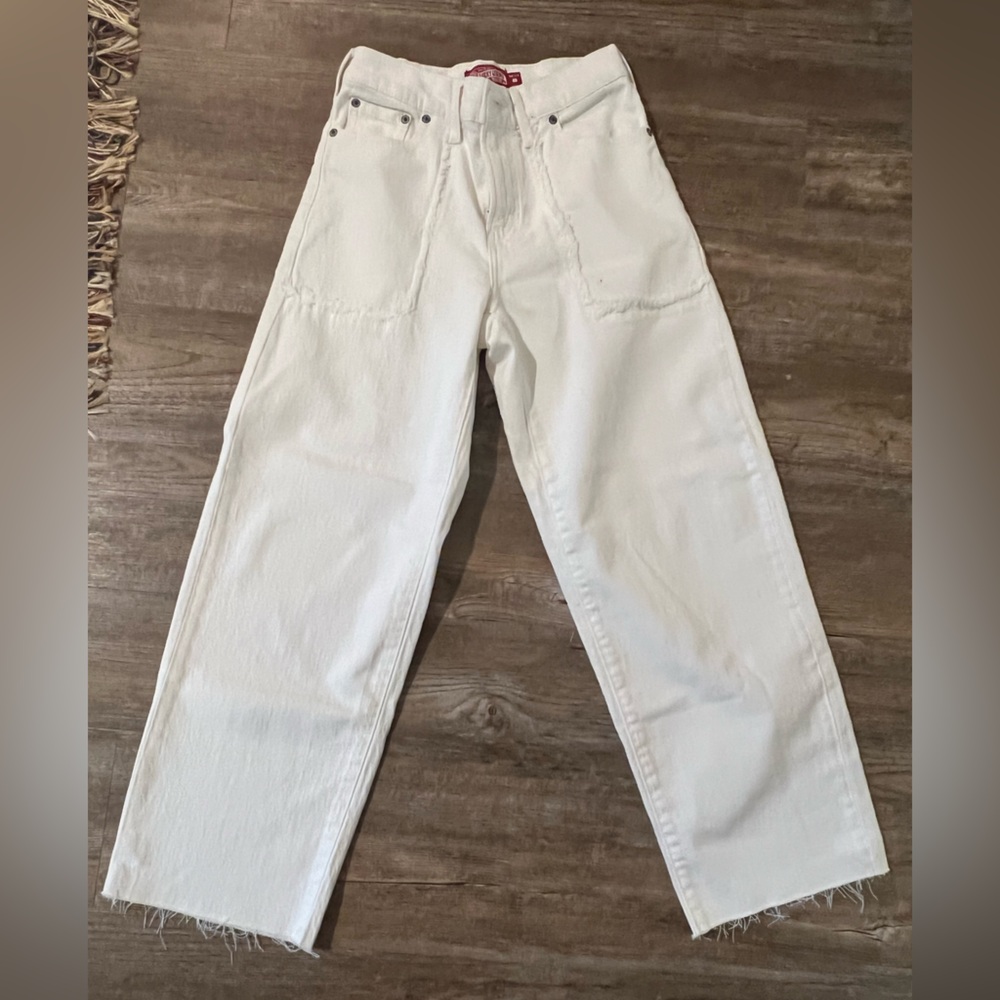 Lucky Brand cropped White Straight-Leg Jeans